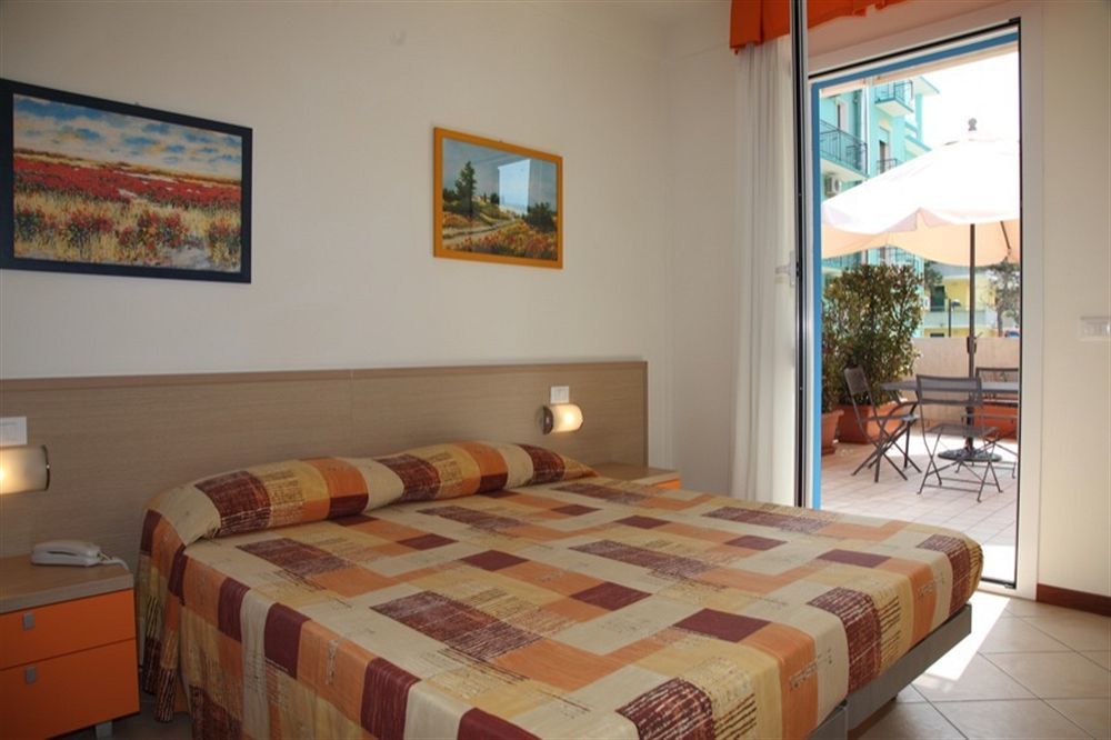 Aparthotel Gioia Caorle Exterior foto